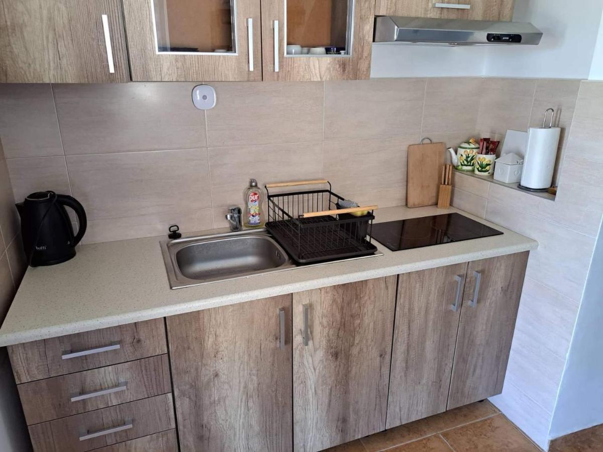 Grapeline Guesthouse Chotin 외부 사진