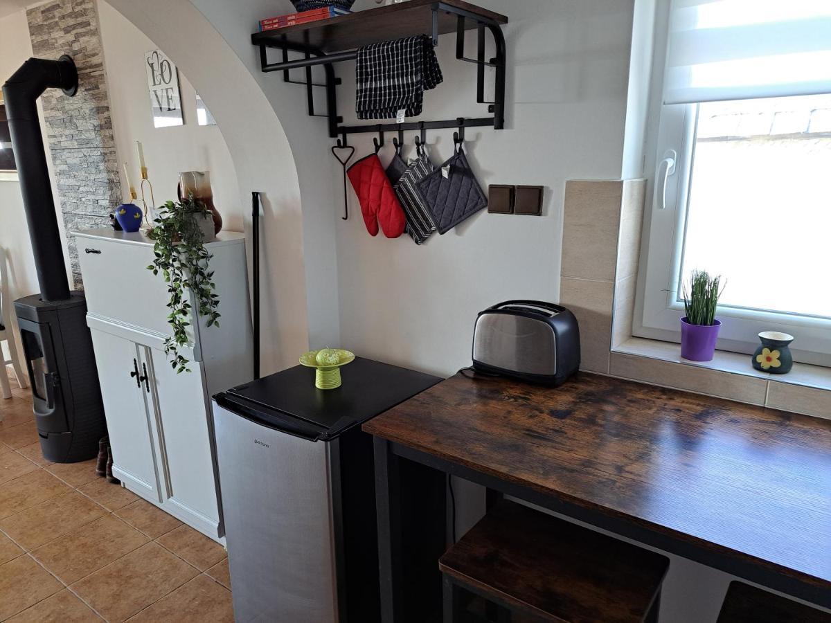 Grapeline Guesthouse Chotin 외부 사진